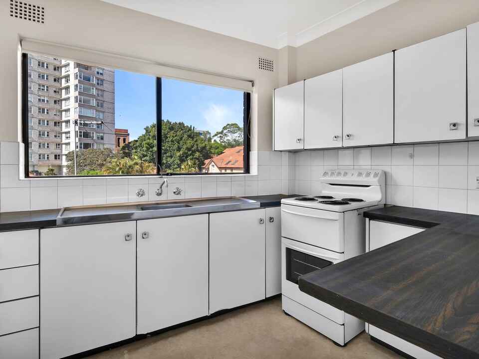 4/218 Ben Boyd Road Cremorne