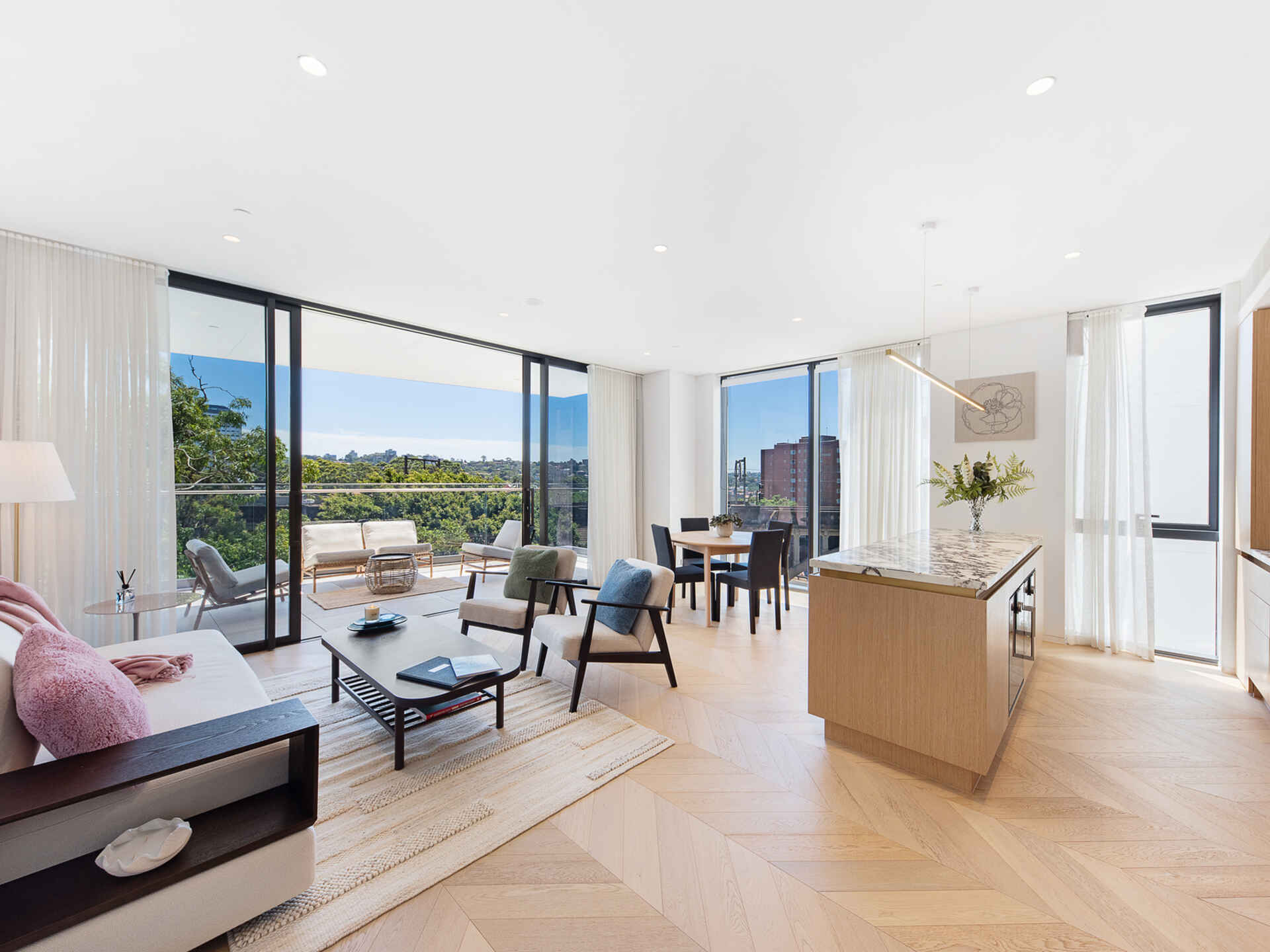 504/61 Lavender Street Milsons Point