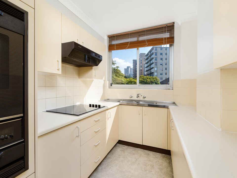 5/1-3 Peel Street Kirribilli